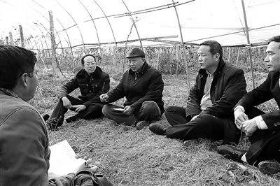 他的初心，美了“鳳凰”  ——感悟湖北省武漢市軍休六中心軍休干部徐宗元的老區情懷