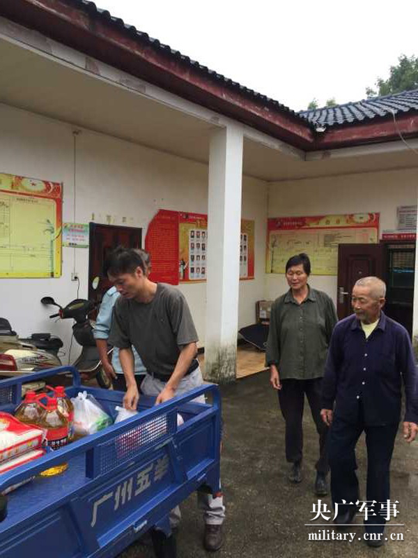 01.jpg 中國退役軍人 | 退役軍人扶貧戰場(chǎng)再出發(fā)-云南能投軍創(chuàng )產(chǎn)業(yè)投資有限公司