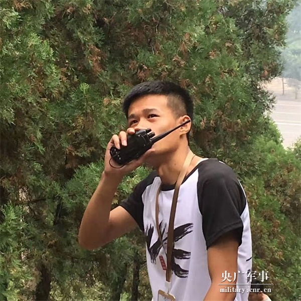 02.jpg 中國退役軍人 | 李彤:90后退伍兵的追夢(mèng)路-云南能投軍創(chuàng )產(chǎn)業(yè)投資有限公司