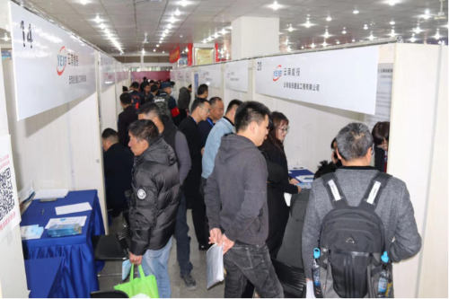 “脫下戎裝，重新啟航，政企共建，助推就業(yè)”&#32;&#32;&#32;云南省舉辦2019年退役軍人能投集團專(zhuān)場(chǎng)招聘會(huì )