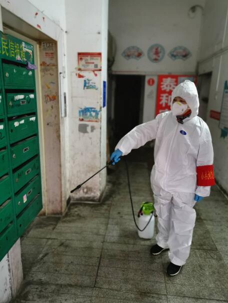 聯(lián)防聯(lián)控 武漢市退役軍人事務(wù)局黨員干部下沉社區戰“疫”一線(xiàn)