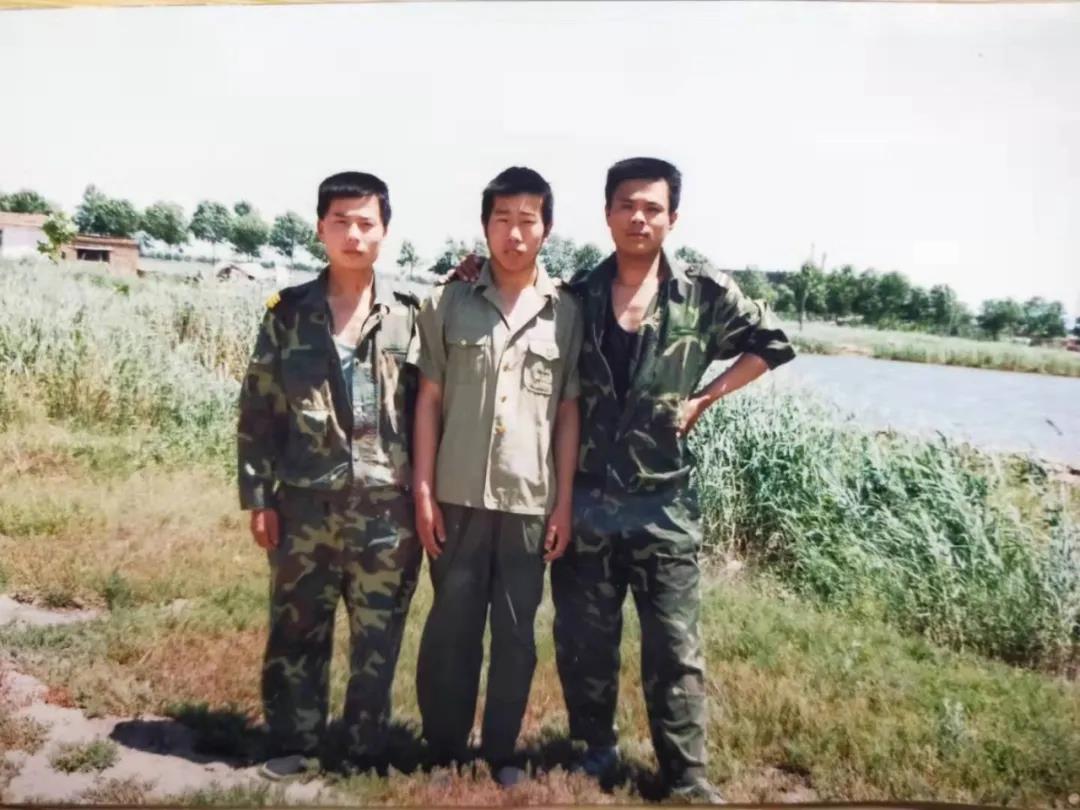 周定滿(mǎn)：從外出闖蕩到回鄉創(chuàng  )業(yè)，在鄉愁里復蘇的致富夢(mèng)想