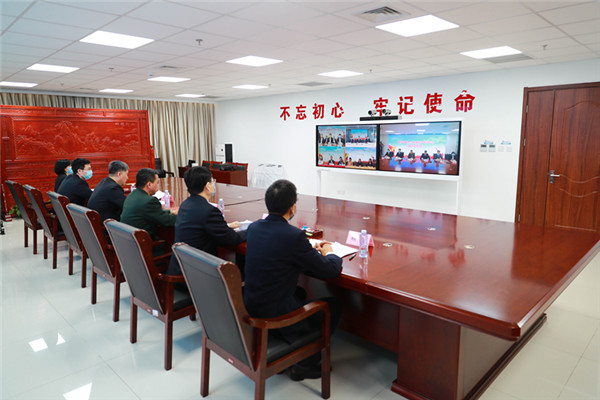 紫荊網(wǎng)：退役軍人事務(wù)部與四家企業(yè)簽署退役軍人就業(yè)合作協(xié)議-云南能投軍創(chuàng  )產(chǎn)業(yè)投資有限公司