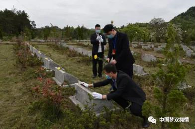 清明寄哀思 忠魂永銘記——遼寧、山東、江西、四川、安徽等地多形式追思英烈