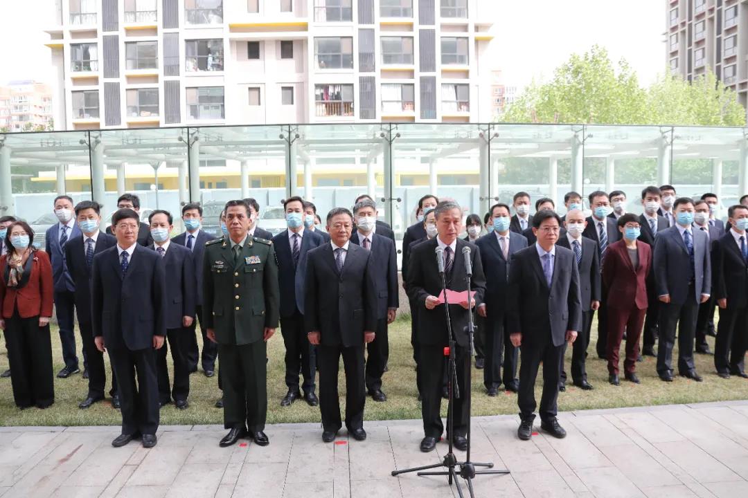 澎湃新聞：烈士紀念設施保護中心、退役軍人信息中心在京掛牌成立