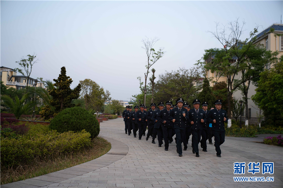 02.jpg 退役軍人李俠的創(chuàng )業(yè)夢(mèng)-云南能投軍創(chuàng )產(chǎn)業(yè)投資有限公司