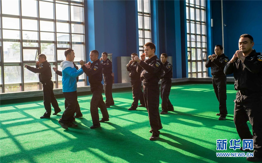 05.jpg 退役軍人李俠的創(chuàng )業(yè)夢(mèng)-云南能投軍創(chuàng )產(chǎn)業(yè)投資有限公司