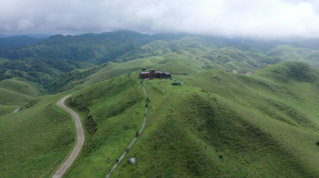 50年后，應到13人，實(shí)到13人！