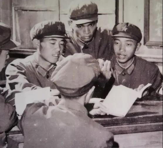 50年后，應到13人，實(shí)到13人！