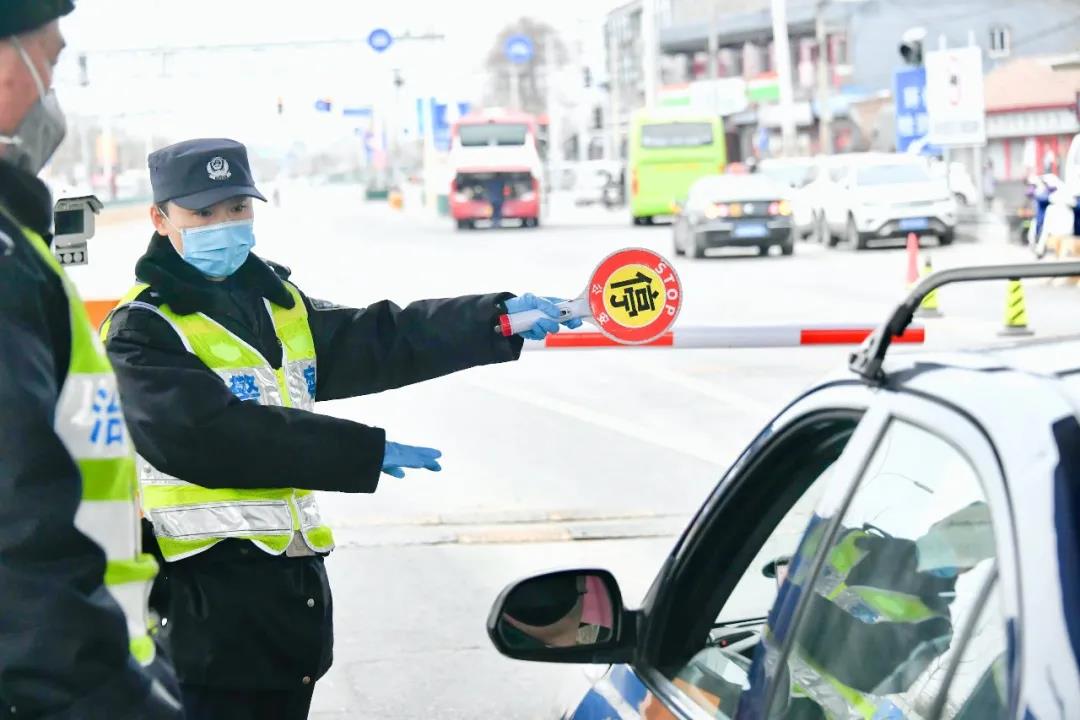 于文靜：從少校軍官到最美“警花”的軍旅轉身-云南能投軍創(chuàng  )產(chǎn)業(yè)投資有限公司