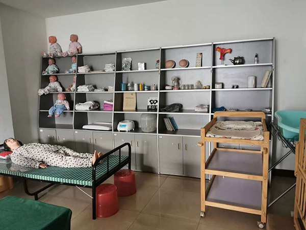 許靈：從正團職政委到金牌“月嫂”，一位自主擇業(yè)女軍官的人生跨越