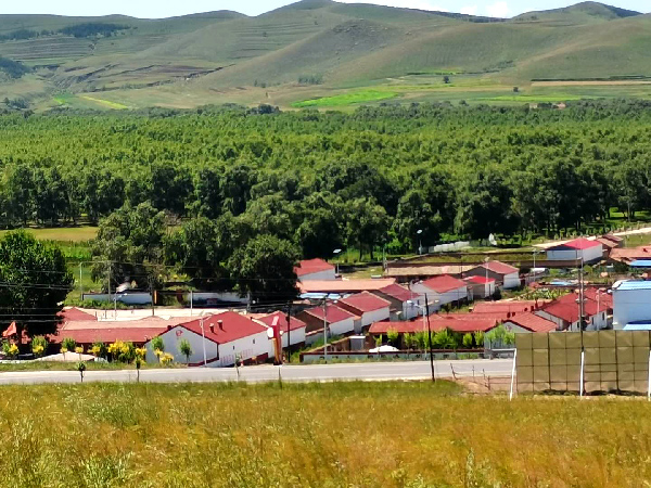 馬謙：從“愛(ài)兵模范”到“愛(ài)民書(shū)記”，扶貧路上真情依然-云南能投軍創(chuàng  )產(chǎn)業(yè)投資有限公司