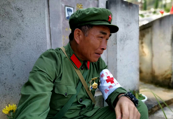 安振江：戰場(chǎng)余生不了情