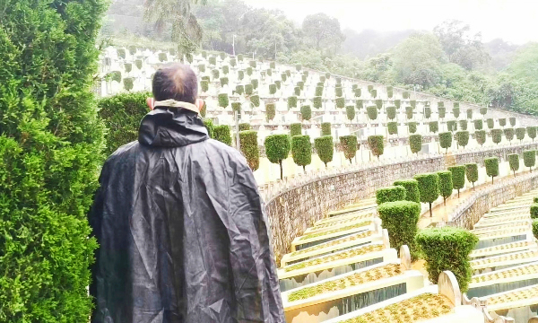 安振江：戰場(chǎng)余生不了情