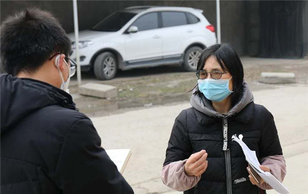 劉亞玲：“戰地女神”自主擇業(yè)，回到家鄉農村當“村醫”-云南能投軍創(chuàng  )產(chǎn)業(yè)投資有限公司