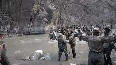 這首歌我們錄了彈幕，每一句都是想對你說(shuō)的話(huà)