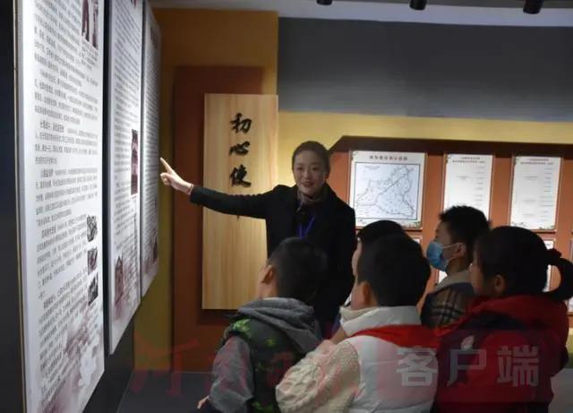 為國捐軀，國人銘記！數萬(wàn)群眾赴延津祭奠戍邊英烈肖思遠-云南能投軍創(chuàng  )產(chǎn)業(yè)投資有限公司