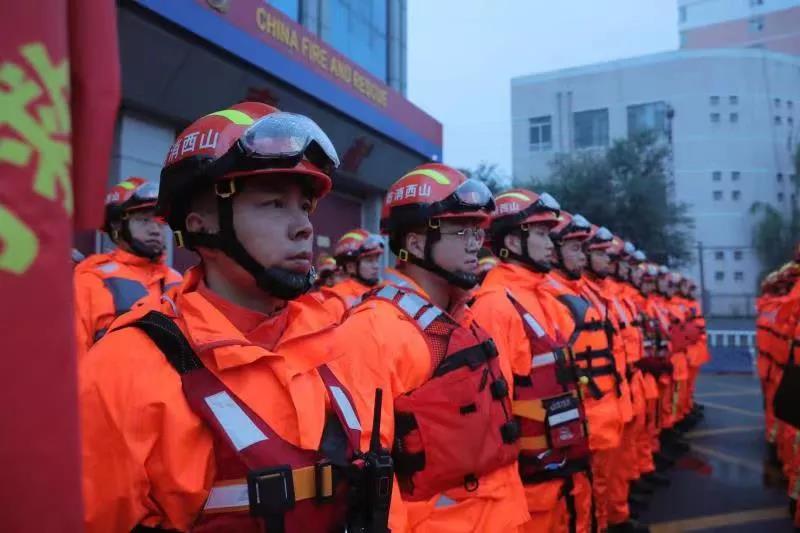 若有戰，召必回！各地退役軍人星夜馳援河南！-云南能投軍創(chuàng  )產(chǎn)業(yè)投資有限公司