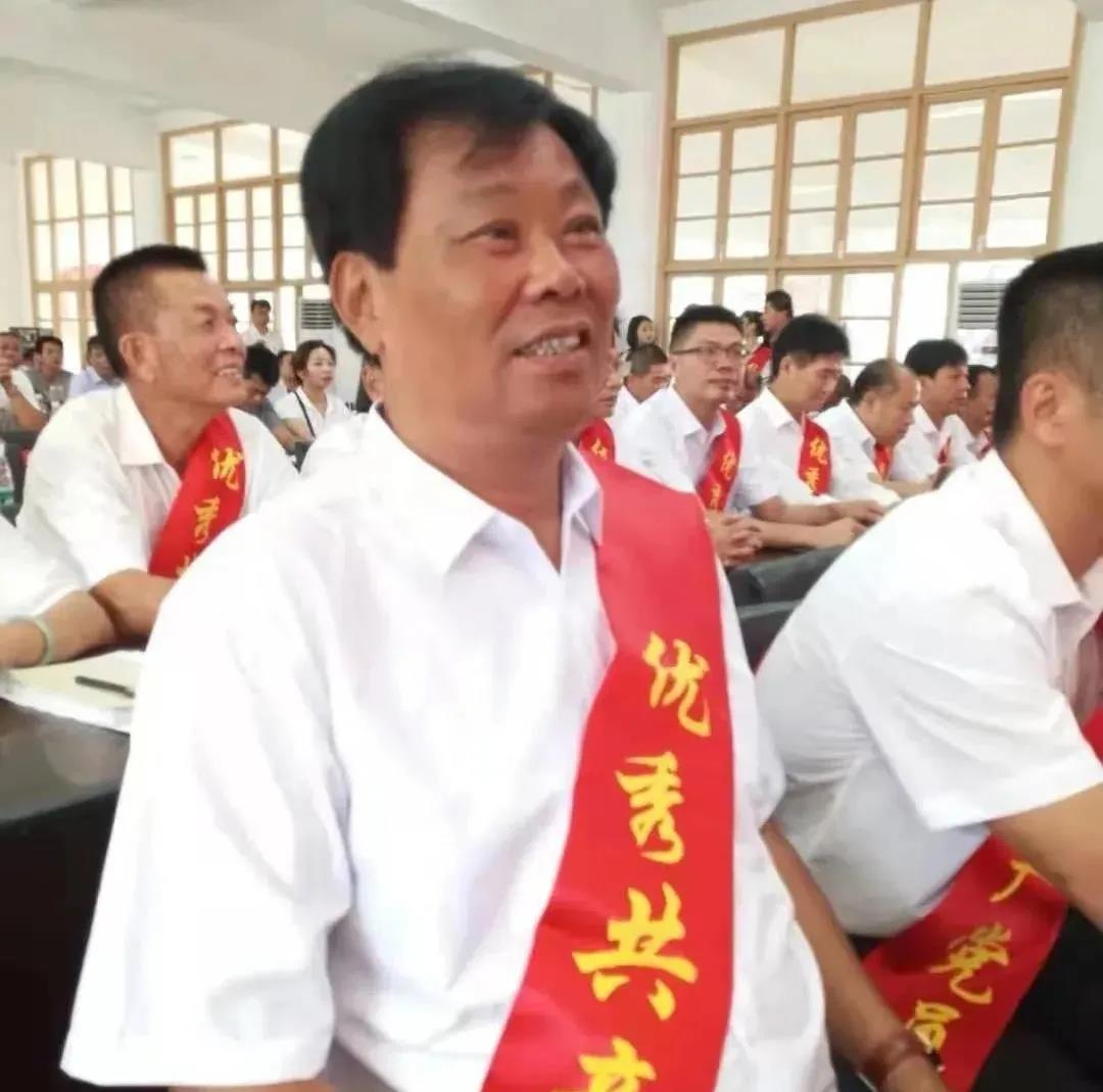 盡己之力籌資捐款，有你們在，河南一定中！-云南能投軍創(chuàng  )產(chǎn)業(yè)投資有限公司