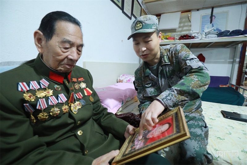 奮斗一生 老兵本色