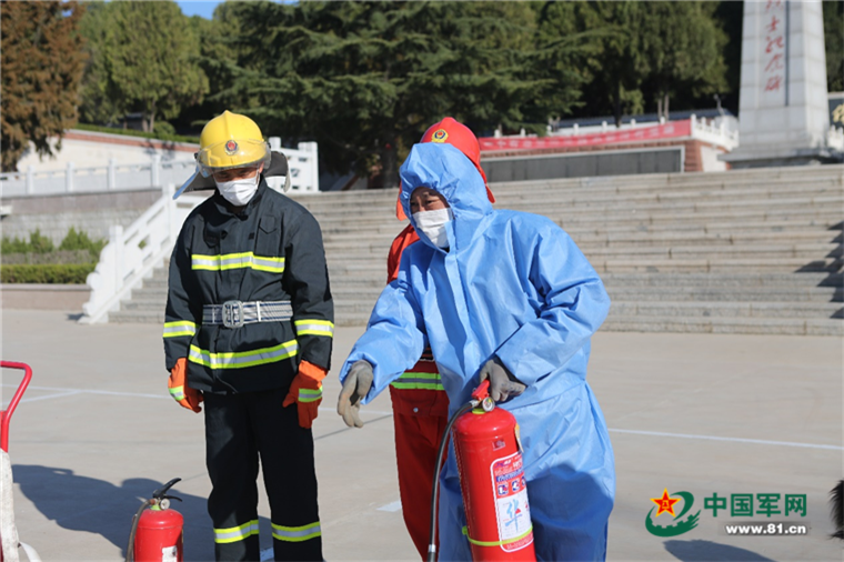 28年，他為2728名烈士“守陵”，幫25名烈士“回家”-云南能投軍創(chuàng  )產(chǎn)業(yè)投資有限公司