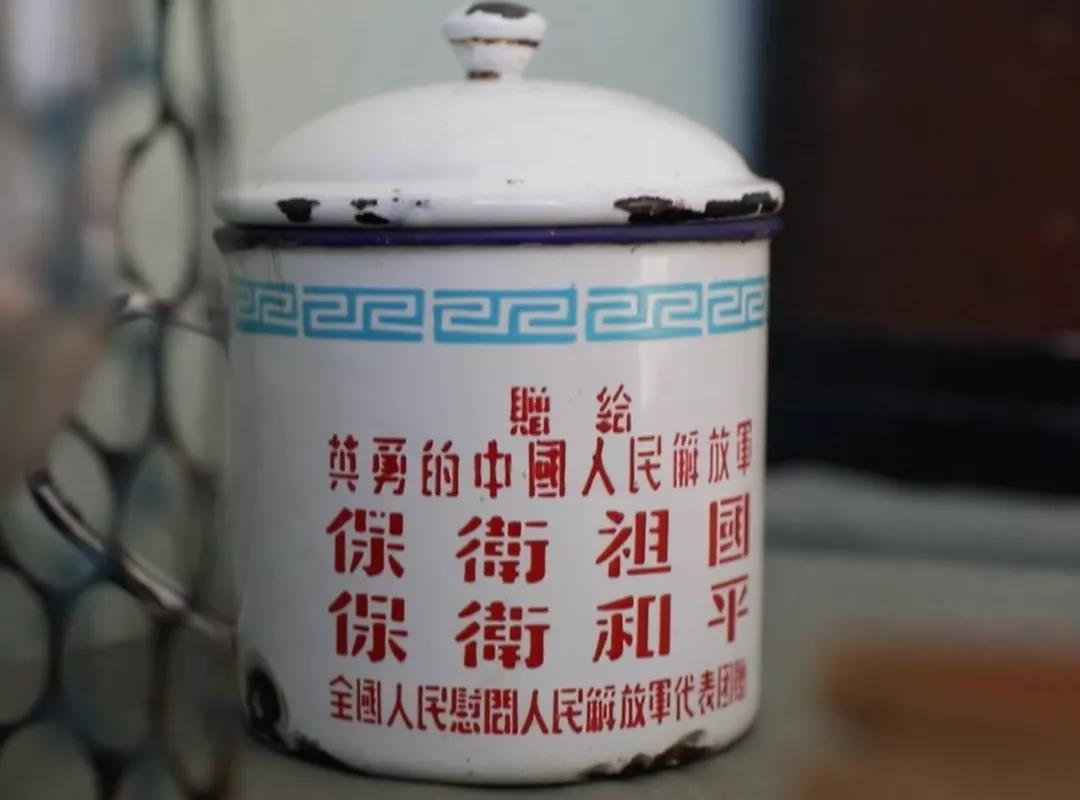 搪瓷缸、軍大衣……病房變“營(yíng)房” 只為喚醒他們的記憶