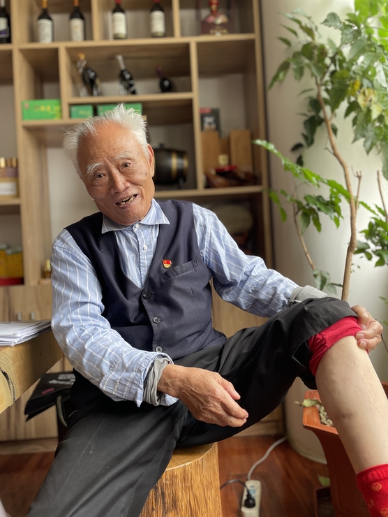 93歲抗美援朝老兵，如今依然奮戰在工作一線(xiàn)！