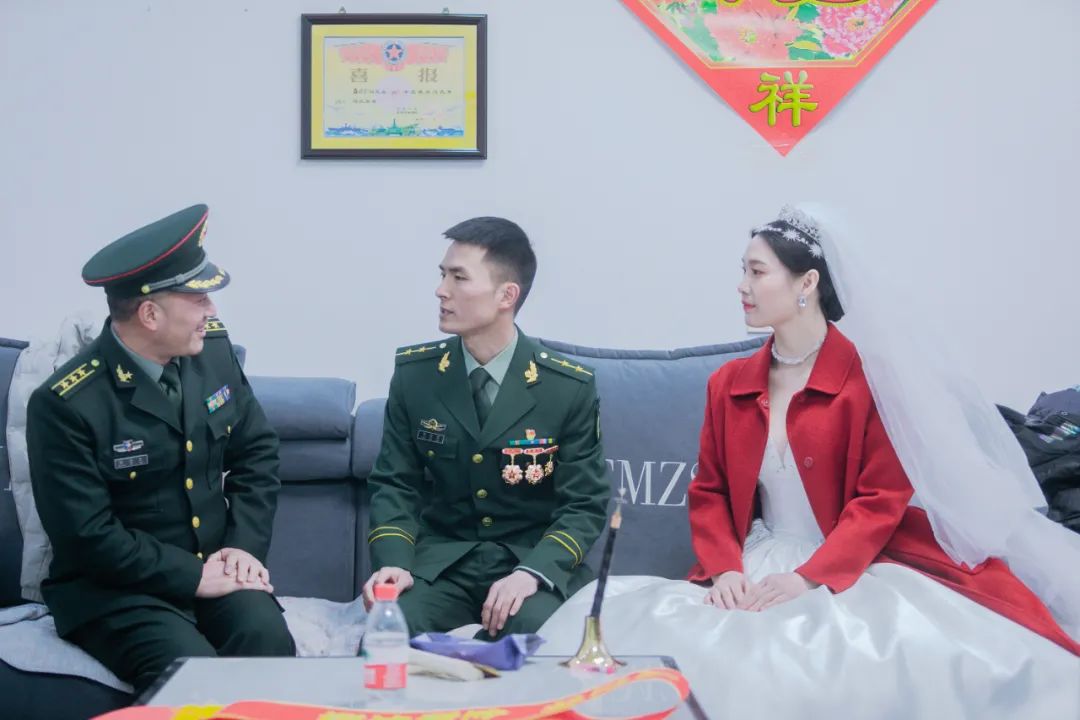 婚禮+喜報 榮譽(yù)+尊崇-云南能投軍創(chuàng  )產(chǎn)業(yè)投資有限公司