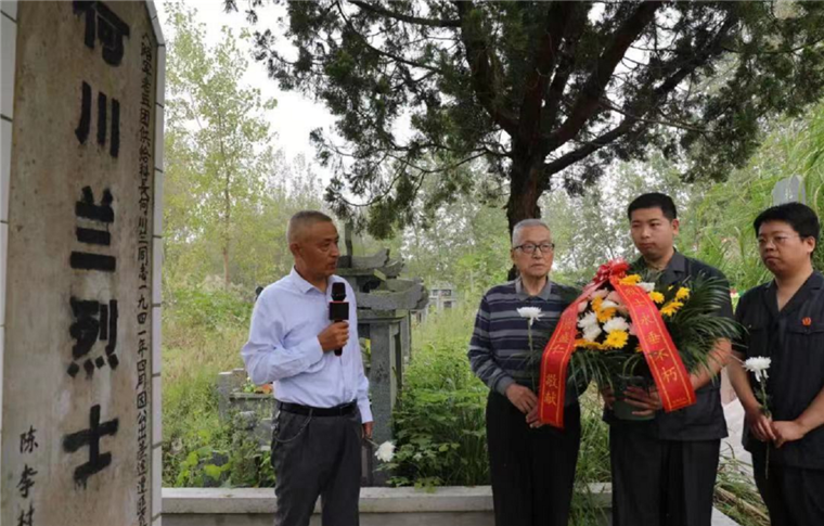 39年如一日，退伍老兵徐振理踏訪(fǎng)千山萬(wàn)水為英烈尋親