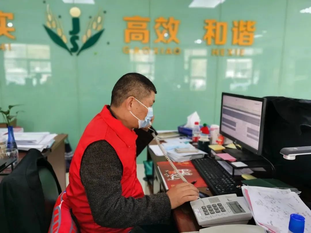 疫情不退老兵不退 退役軍人奮戰抗疫一線(xiàn)