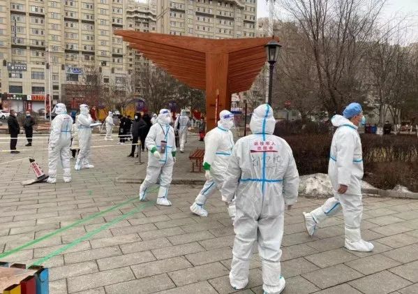 疫情不退老兵不退 退役軍人奮戰抗疫一線(xiàn)