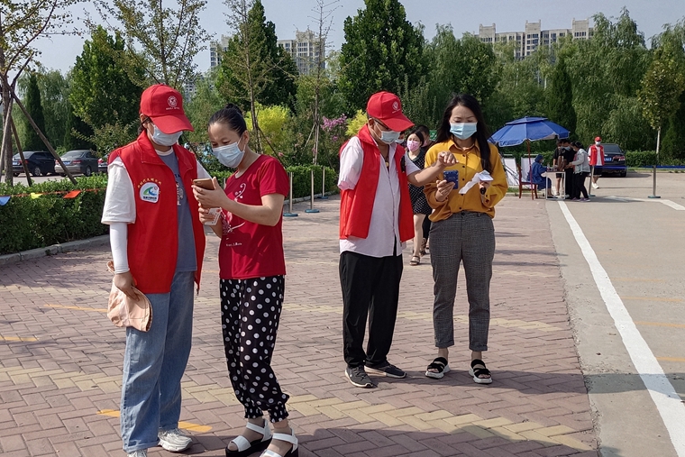 獨臂老兵陳志強：熱心公益大愛(ài)無(wú)疆，為抗疫助“一臂之力”-云南能投軍創(chuàng  )產(chǎn)業(yè)投資有限公司