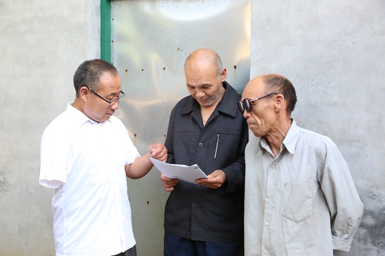 獨臂老兵陳志強：熱心公益大愛(ài)無(wú)疆，為抗疫助“一臂之力”-云南能投軍創(chuàng  )產(chǎn)業(yè)投資有限公司