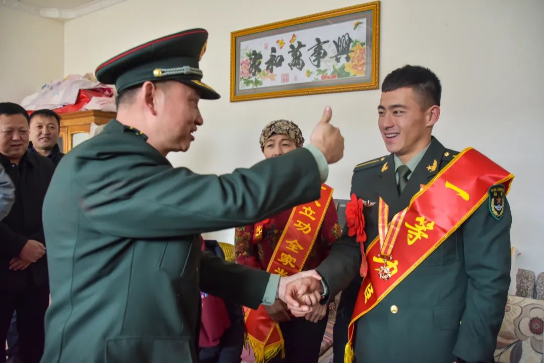 提干！從農民工到一等功！