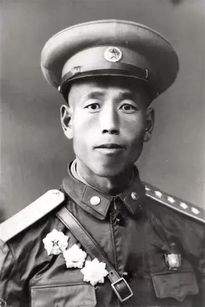 百歲紅軍譚德本，一路走好！-云南能投軍創(chuàng  )產(chǎn)業(yè)投資有限公司
