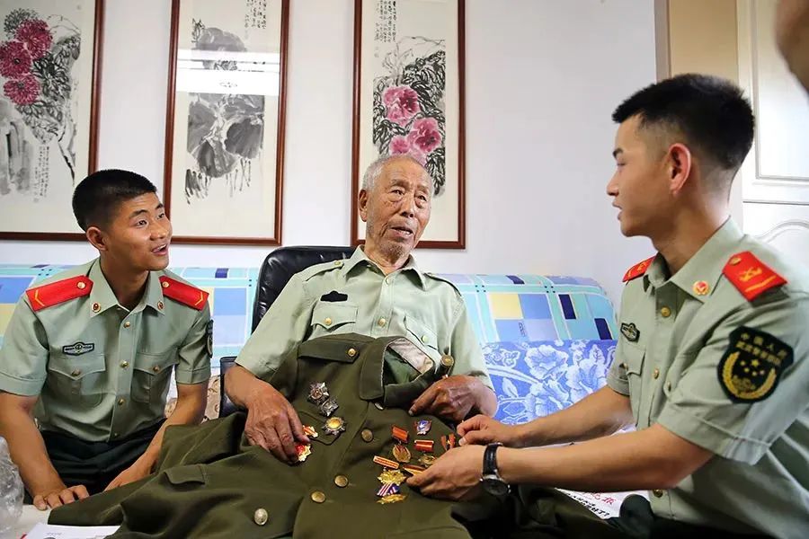 百歲紅軍譚德本，一路走好！-云南能投軍創(chuàng  )產(chǎn)業(yè)投資有限公司