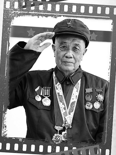 他們與時(shí)間賽跑，為100位參戰老兵留下掌印和影像