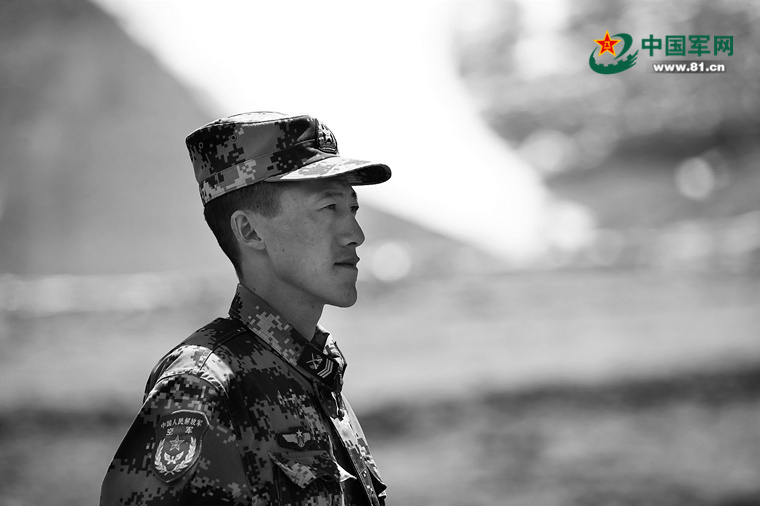 一位甘巴拉老兵的“行路青春”：戍邊二十年，安全行車(chē)一百余萬(wàn)公里-云南能投軍創(chuàng  )產(chǎn)業(yè)投資有限公司