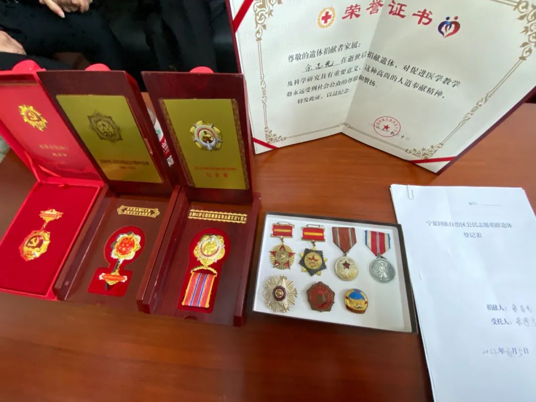 參加過(guò)長(cháng)津湖戰役的他走了，臨終心愿讓人淚目-云南能投軍創(chuàng  )產(chǎn)業(yè)投資有限公司