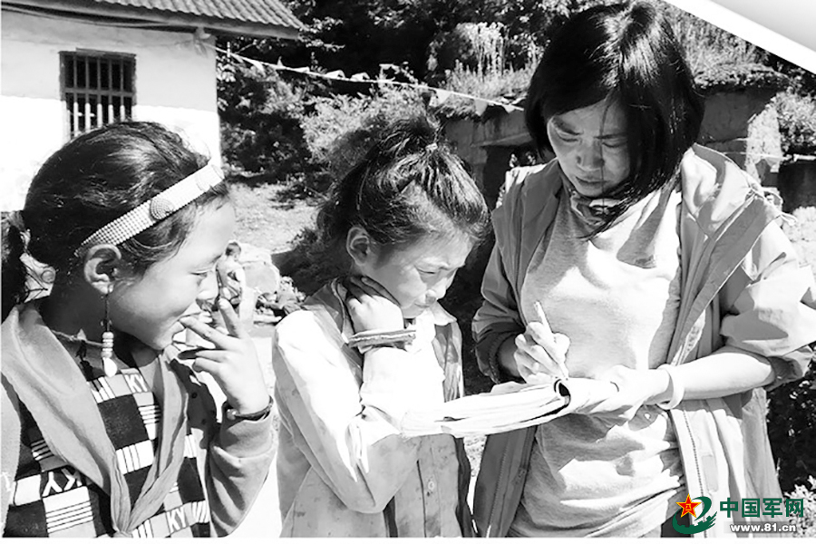 優(yōu)秀退役軍人進(jìn)入校園任教，在三尺講臺立德樹(shù)人  ——  “迷彩園丁”耕耘菁菁校園