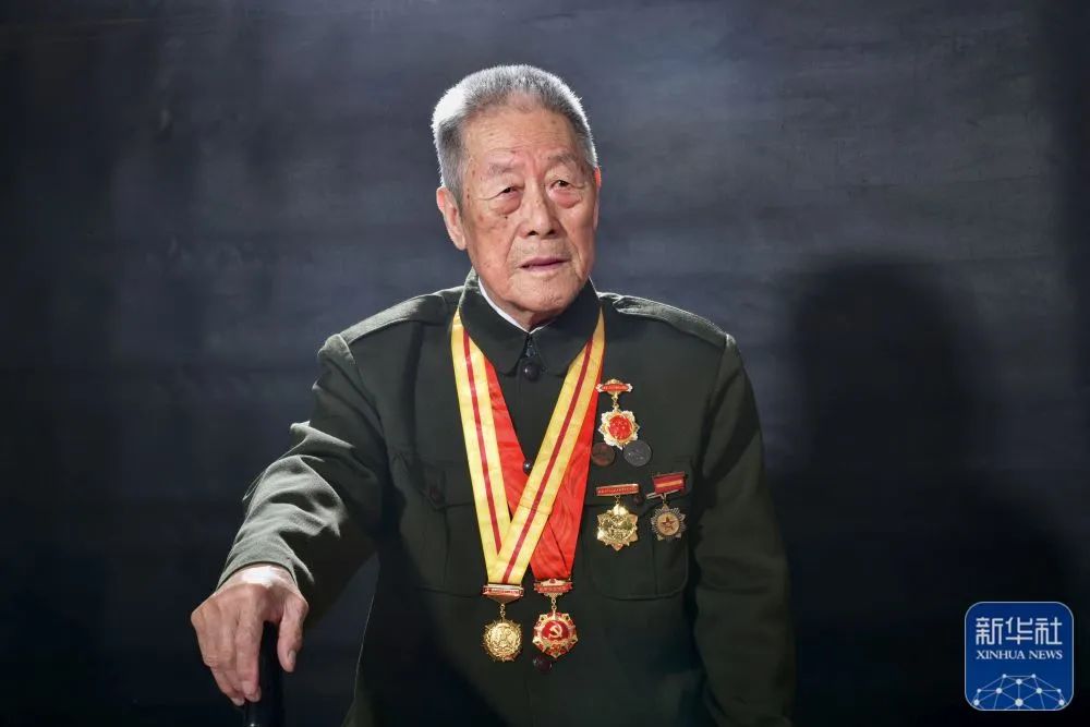 浴血榮光丨致敬抗戰老戰士——王國華、宮健-云南能投軍創(chuàng  )產(chǎn)業(yè)投資有限公司