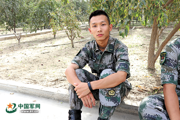 考上上海交大研究生的外賣(mài)小哥，還有另外一個(gè)身份……