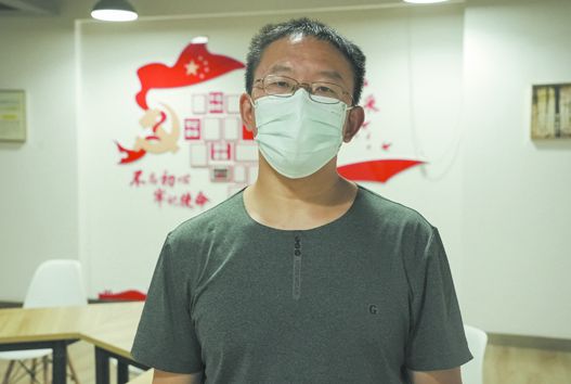 輔警、安裝工、騎手……望平街“六勇士”找到了
他們是普通人更是一眾英雄-云南能投軍創(chuàng  )產(chǎn)業(yè)投資有限公司