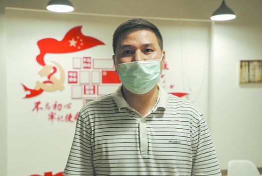 輔警、安裝工、騎手……望平街“六勇士”找到了
他們是普通人更是一眾英雄-云南能投軍創(chuàng  )產(chǎn)業(yè)投資有限公司