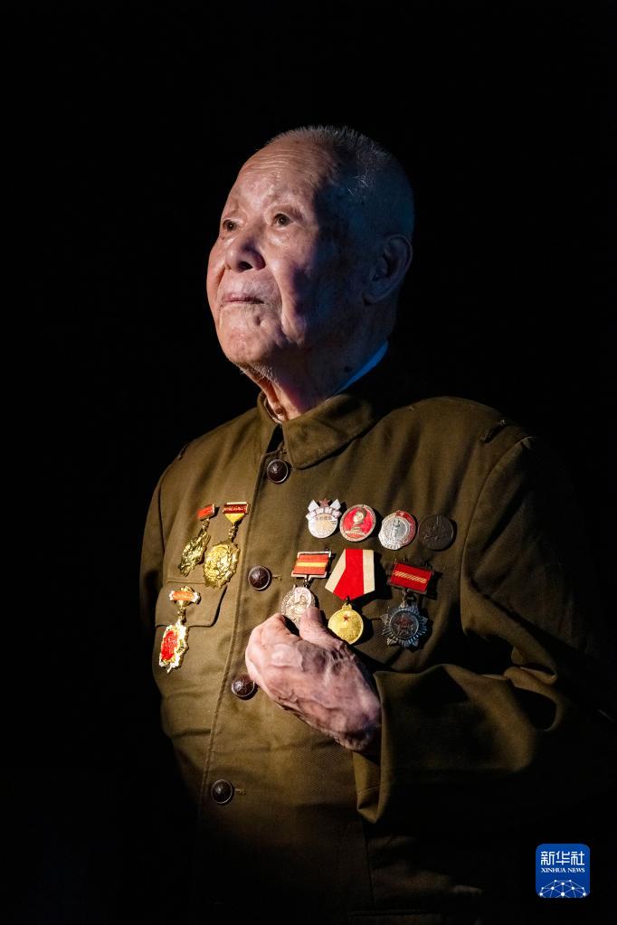 1128915784_16605315273211n.jpeg 浴血榮光|致敬抗戰老戰士——趙洪河-云南能投軍創(chuàng )產(chǎn)業(yè)投資有限公司