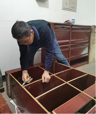 309c236f8da4246b43df55.png 天有一雙手——記軍休干部吳建德義務(wù)為民服務(wù)11年-云南能投軍創(chuàng )產(chǎn)業(yè)投資有限公司