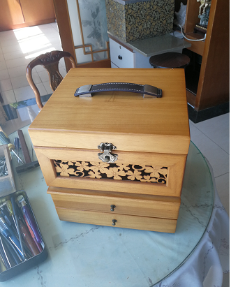 309c236f8da4246b462f16.png 天有一雙手——記軍休干部吳建德義務(wù)為民服務(wù)11年-云南能投軍創(chuàng )產(chǎn)業(yè)投資有限公司