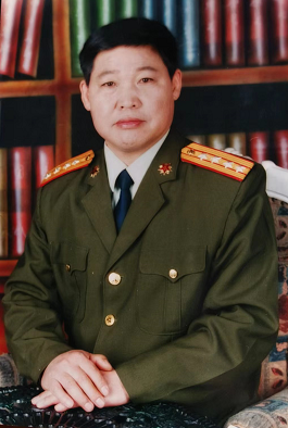 309c236f8da4246b46d923.png 天有一雙手——記軍休干部吳建德義務(wù)為民服務(wù)11年-云南能投軍創(chuàng )產(chǎn)業(yè)投資有限公司