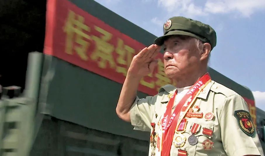 04.jpg 英雄回家丨忠魂不泯 浩氣長(cháng)存-云南能投軍創(chuàng )產(chǎn)業(yè)投資有限公司