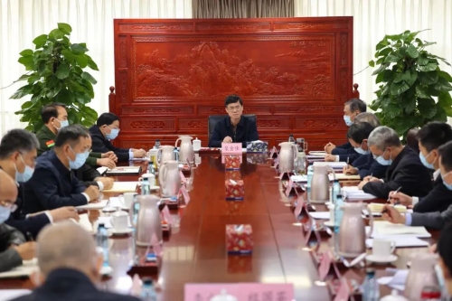 退役軍人事務(wù)部召開(kāi)部黨組理論學(xué)習中心組（擴大）會(huì )議 圍繞學(xué)習宣傳貫徹黨的二十大精神進(jìn)行集體學(xué)習研討-云南能投軍創(chuàng  )產(chǎn)業(yè)投資有限公司